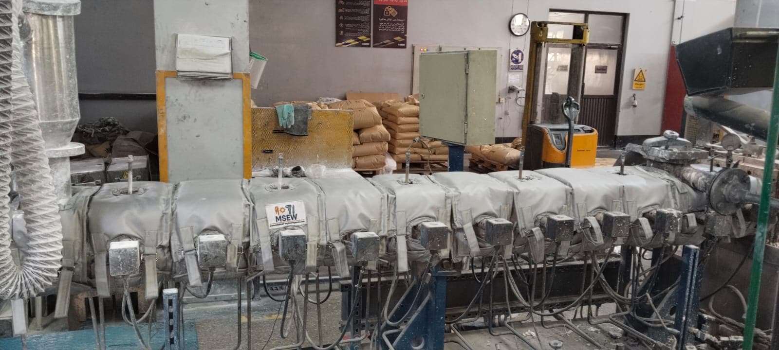 Extruder Machine Insulation Covers in Pakistan | Plastic & Moulding Machine Jackets removable insulation jacket by MSEW